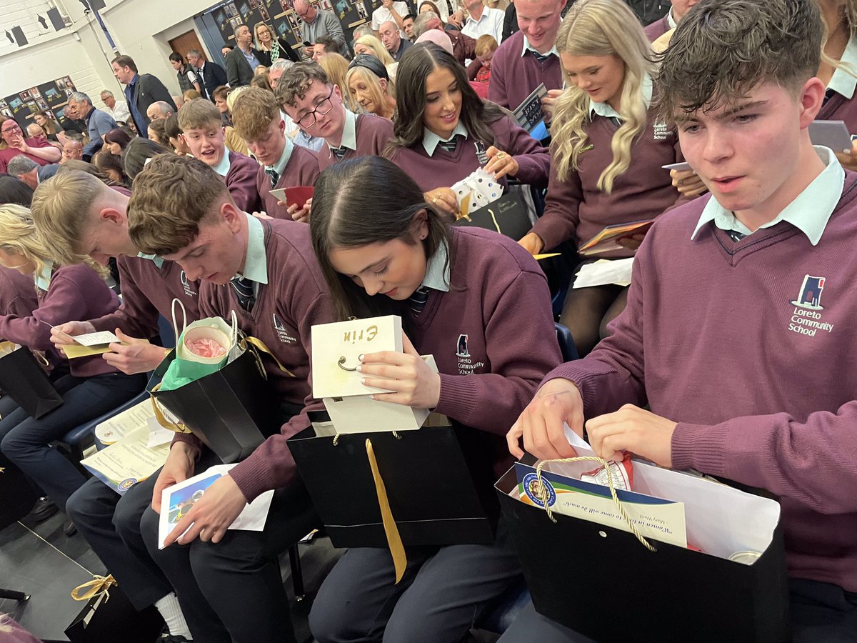 Thank you to everyone for making the Leaving Cert Graduation Mass very special and memorable. Thank you to Fr. Damien Nejad for concelebrating the mass. We wish all our Leaving Cert students the very best over the next few weeks.@ire_edu @accsirl