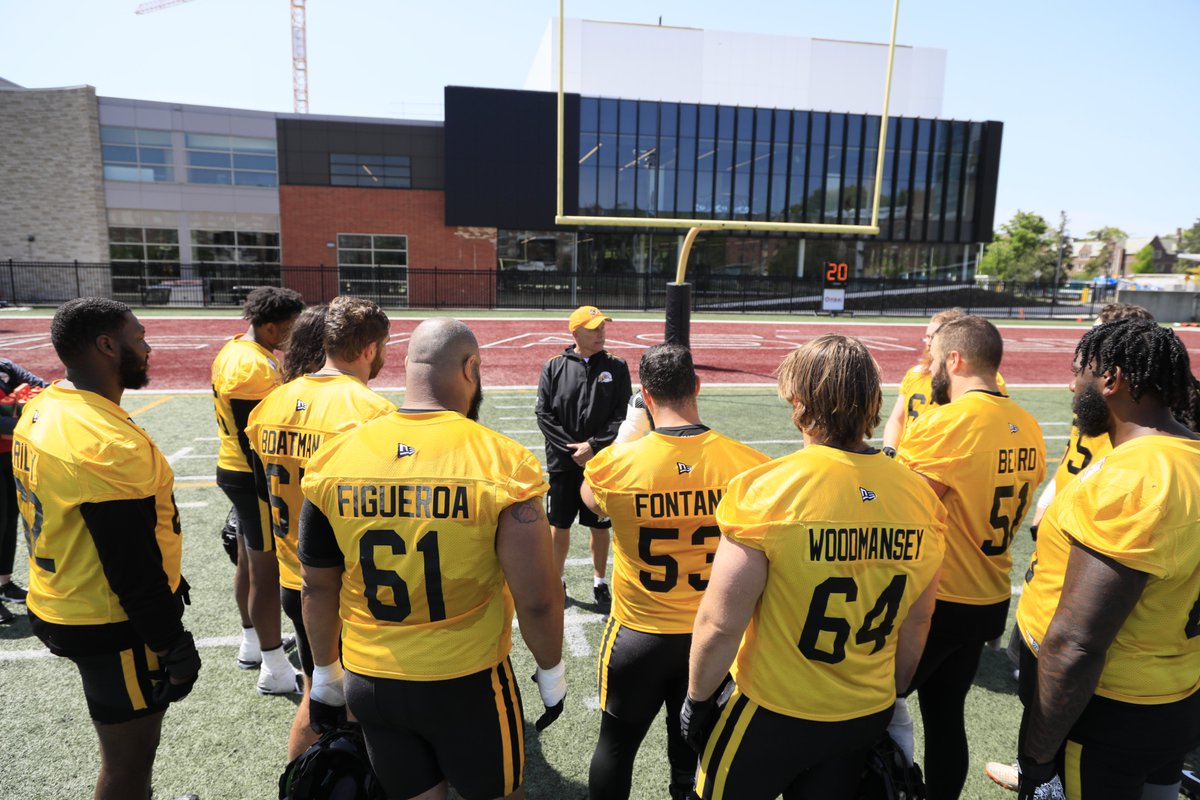 BobButrym's tweet photo. 2/2
Breakin' it down at #CFLTC today in advance of #Ticats hosting the #Argos two days out on a #SoldOutSaturday in the east end. https://t.co/S90G1TnOSm