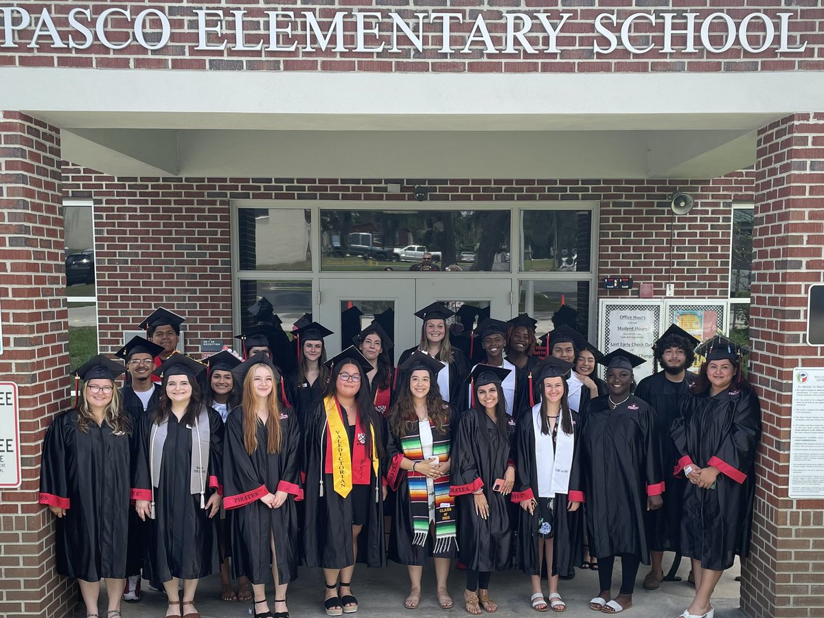 Congratulations to the former PES students class of 2023 from PHS! So proud to have them lead our 5th graders Class of 2030 in a celebratory clap out! Once a pirate, always a pirate! ❤️🏴‍☠️🖤