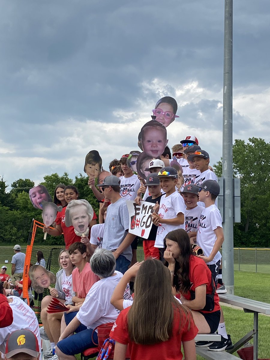 Bton244_BHS's tweet image. State softball has begun!  What a fantastic crowd!!! Bottom of 2nd 
Burlington 0
SE Saline 0
#ladycat softball
