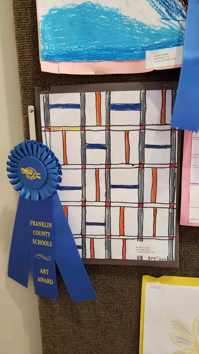 Congratulations to our students who won awards at the FCS Art Show! Great job!