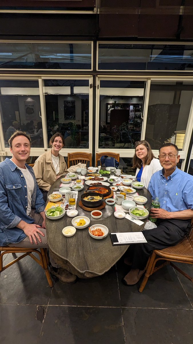 KJ_URI's tweet photo. Such an honor to join URI flagship, ISD, and IBP students studying abroad for dinner in Taiwan @universityofri @URIBusiness @URI_AS @URI_Intl https://t.co/wtTQL9zAGl