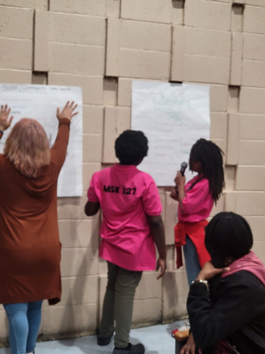 Dr. Carlen PadmoreGateau tweet media