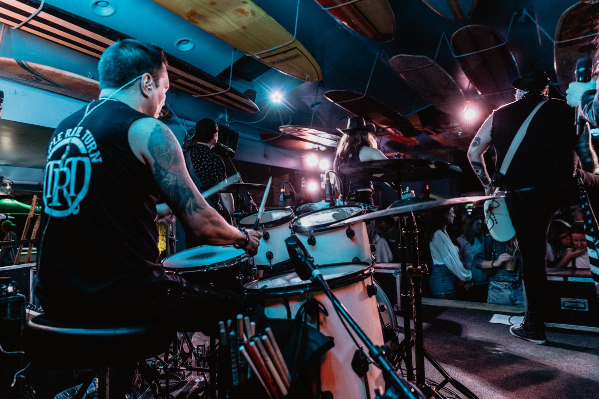 TripleRailTurn's tweet image. Thank you for a KILLER show and kick off to our summer North Beach!!! We can’t wait to spend every Tuesday with you!