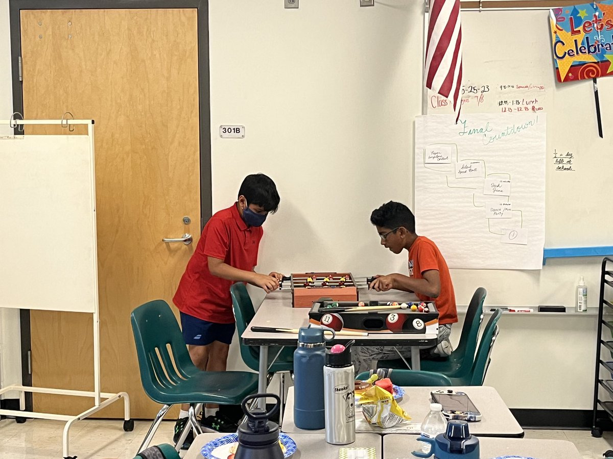 Leila Kanzer tweet media