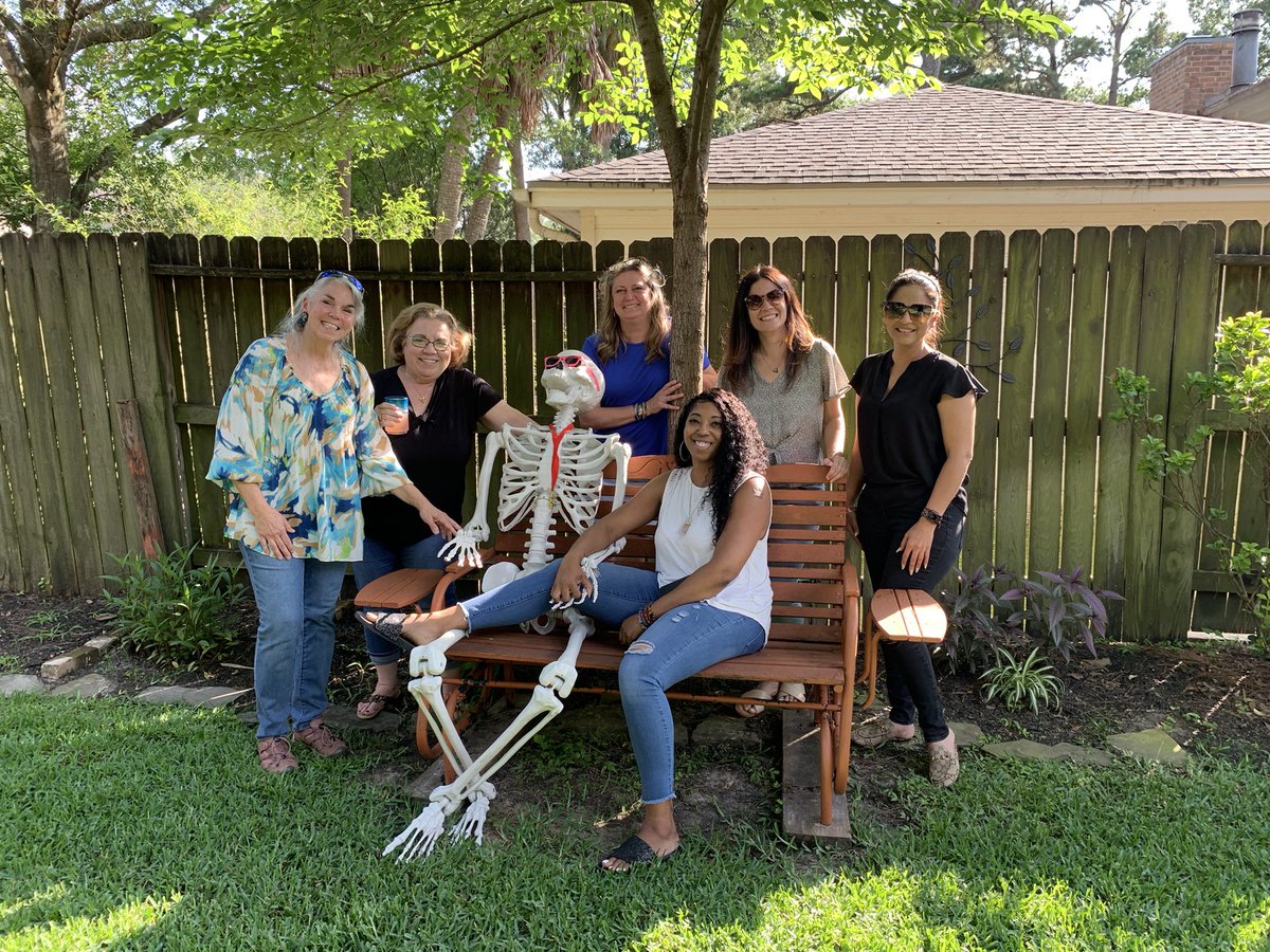 Best SpEd team EVER - most of us made it 😊 still smiling 👏😎<a href="/KleinISD/">Klein ISD</a> <a href="/TrenaGrice/">Peyton Grice</a> <a href="/aschultzKISD/">Alyx Schultz</a> <a href="/EppsIslandKISD/">Epps Island</a> @APKarenaJarvis <a href="/jenny_mcgown/">Dr. Jenny McGown</a>
