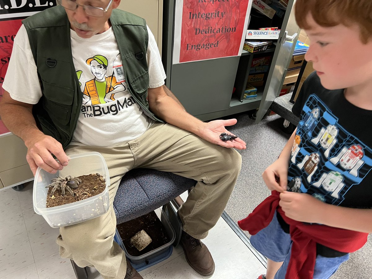 SES_Firsties's tweet photo. We always love when The Bugman comes to visit! https://t.co/SF11UONLFf