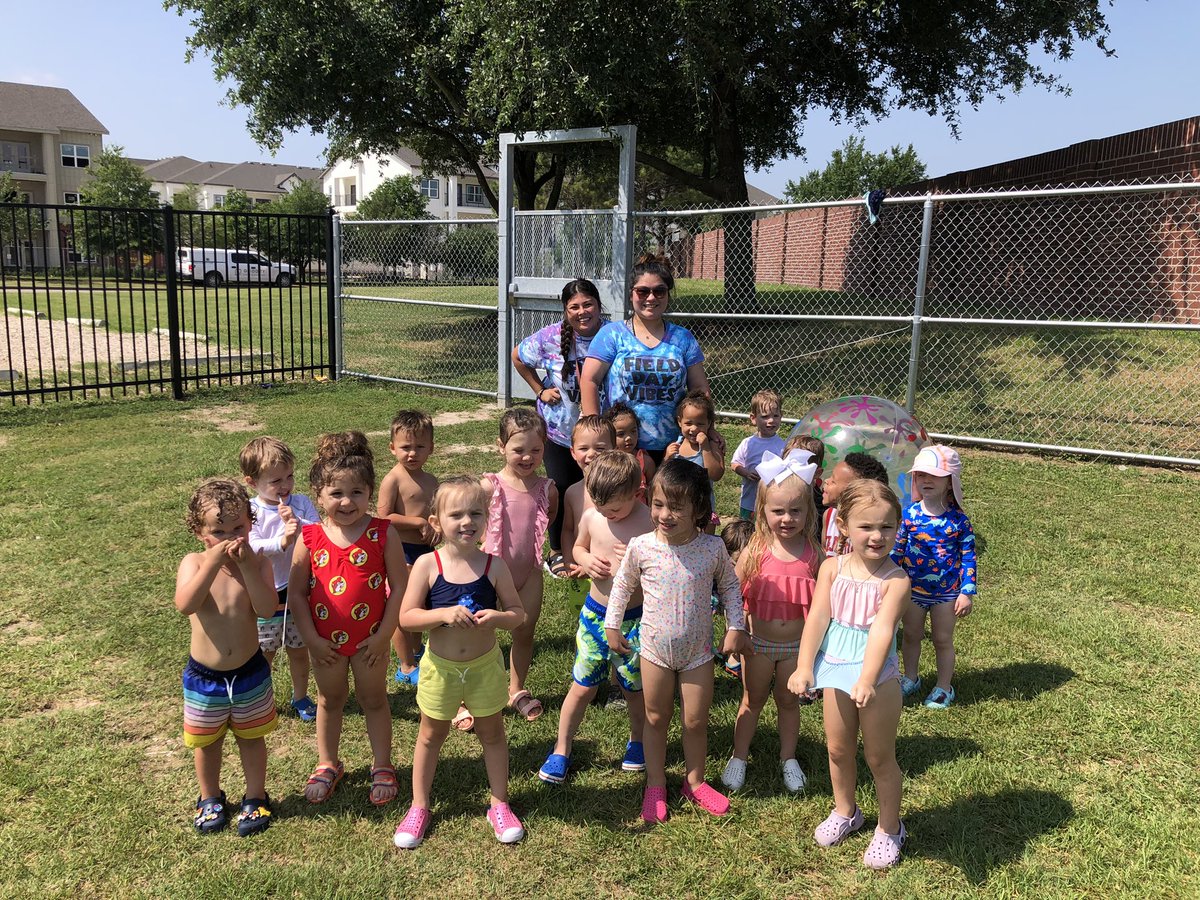 What a perfect way to end the school year with lots of water games and fun in the sun. ☀️💦🪣Our twos, threes and Pre-K enjoyed every minute of field day. @CFISDCOMMPROG @CFISDAndreELC @CFISDELCS