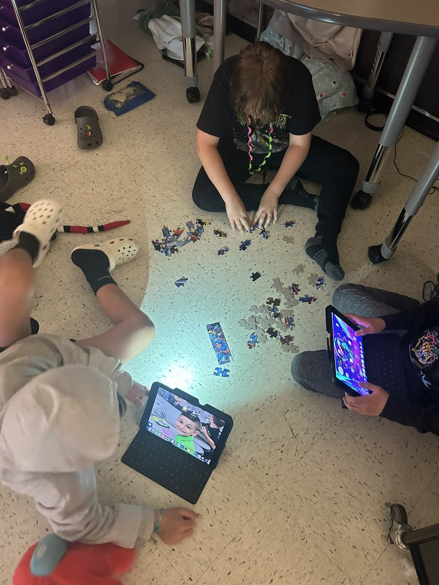 Ms. Duvak tweet media