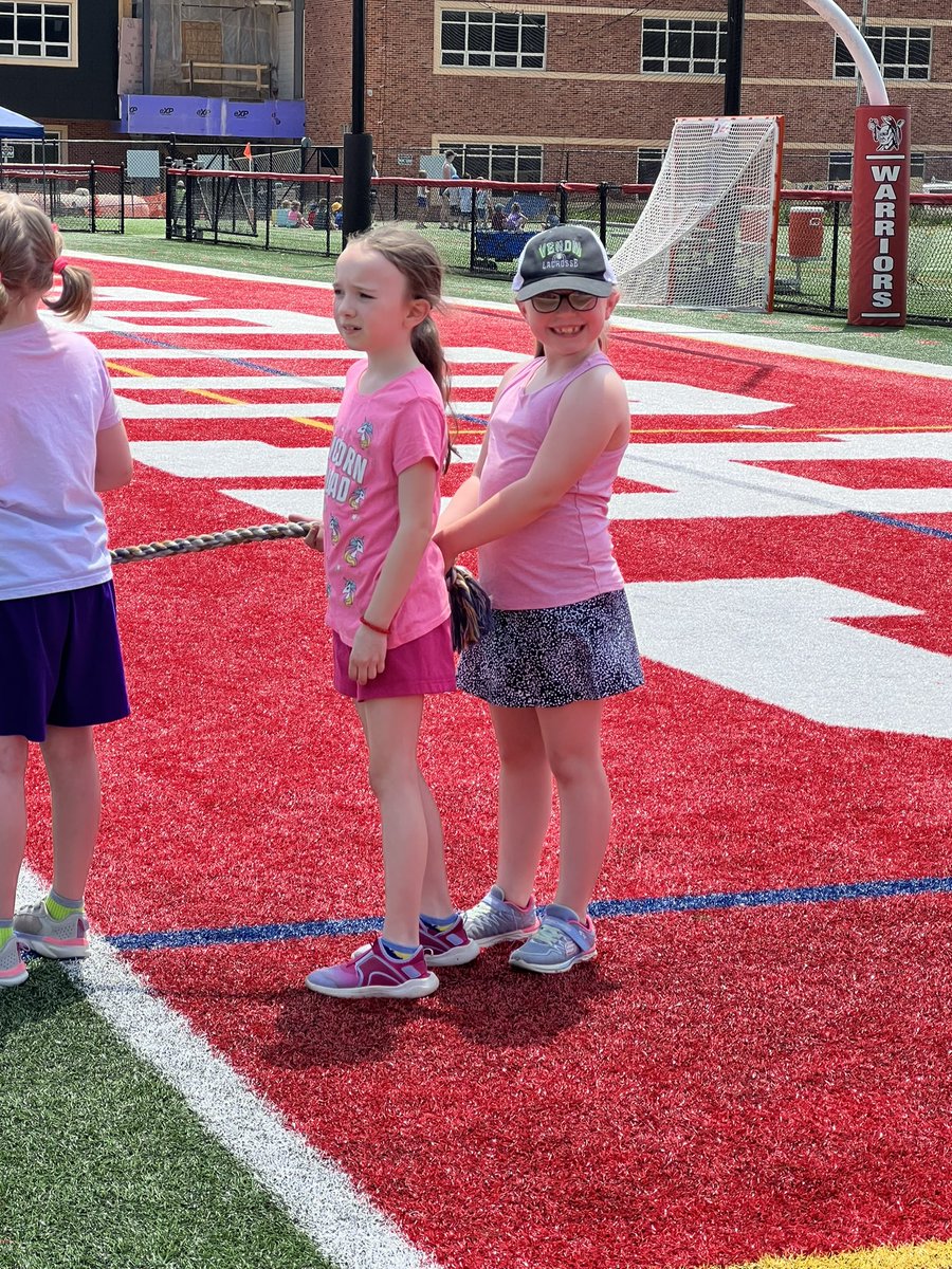 SES_Firsties's tweet photo. Field Day fun! https://t.co/mqwpZLz4uE