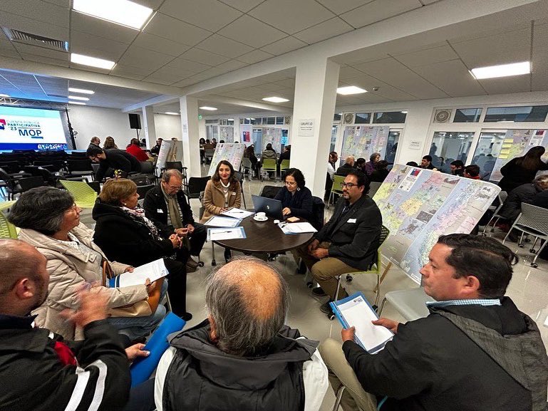 Acompañamos a la Ministra Jessica López Saffie en la cuenta Pública de gestión MOP ✅ En su exposición la autoridad destacó importantes obras en la Región de Arica y Parinacota, como la inauguración del Embalse Chironta 💧🌾
#PresentesPorUnMejorFuturo
#GobiernoTransfromador