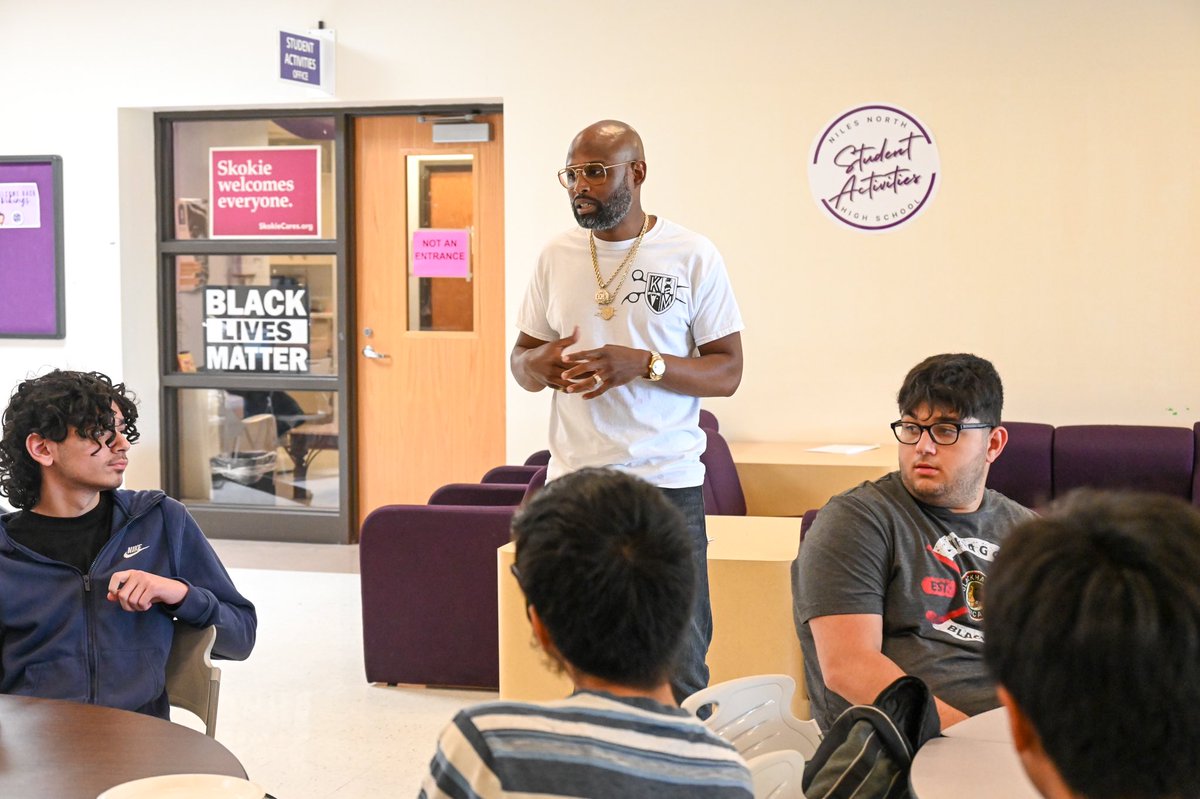 District 219 tweet media