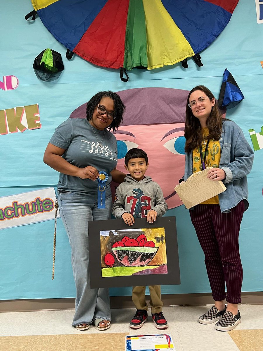 Dr. Niccole Delestre tweet media