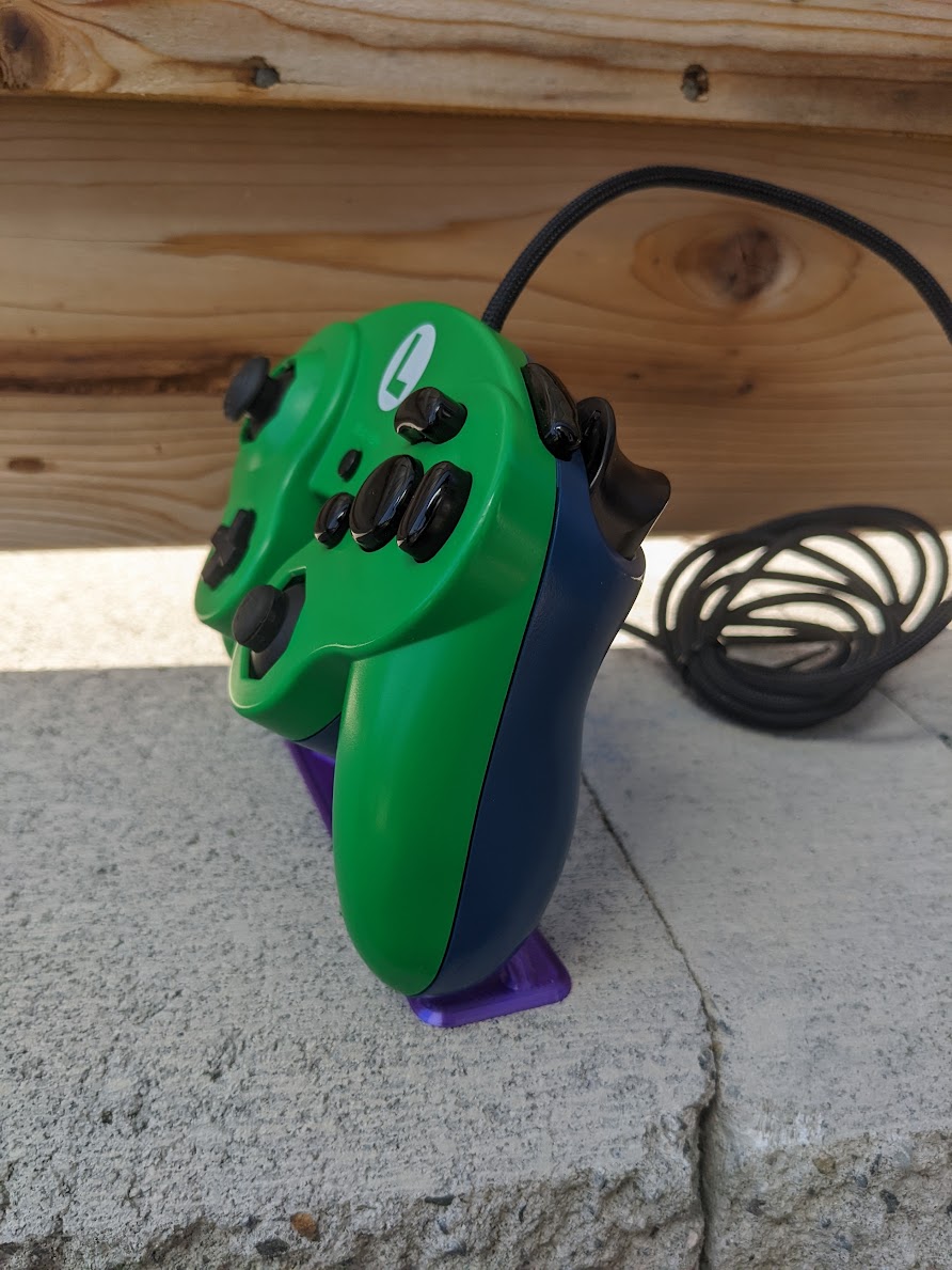 **MY FIRST CONTROLLER GIVEAWAY**

My Phob 2.0 S Tier controller - 'Dark Luigi Colorway'

--Winner Announced Friday June 16th 2023--

COMMENT, FOLLOW, LIKE AND ReTweet TO ENTER

This is the same controller now proudly in the hands of <a href="/RiddlesMK/">Riddles</a> <a href="/moky_dokie/">SR moky</a> <a href="/n0ned/">n0ne</a> <a href="/TSM_Leffen/">TSM Leffen</a>