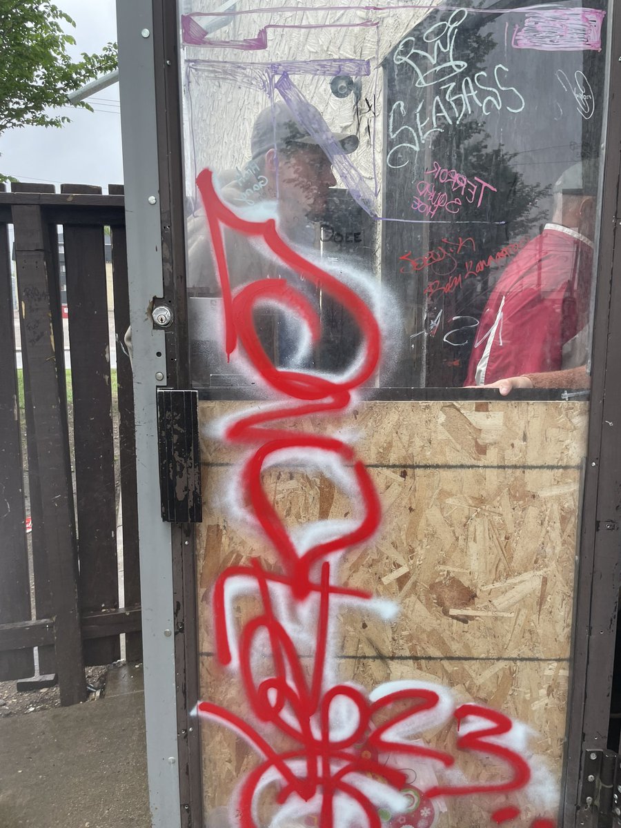 Chris_Guerette's tweet photo. This is part of our housing continuum and I’m sick to my stomach. 

@SanctumYXE #homelessness https://t.co/xV0bSbP8DJ