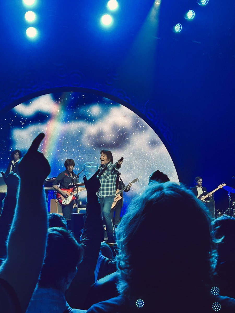 Danny Aspinall tweet media