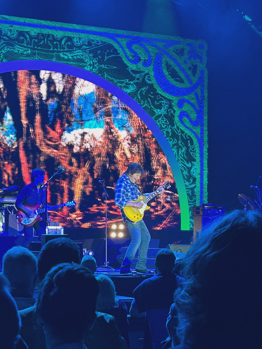 Danny Aspinall tweet media