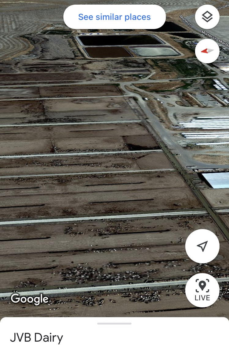 nixtamali's tweet image. I put in some counties in my area into this ag payment tracker tool. Then I looked up some of the big recipients on Google maps.

This dairy got almost 1.5 million to create this wasteland.