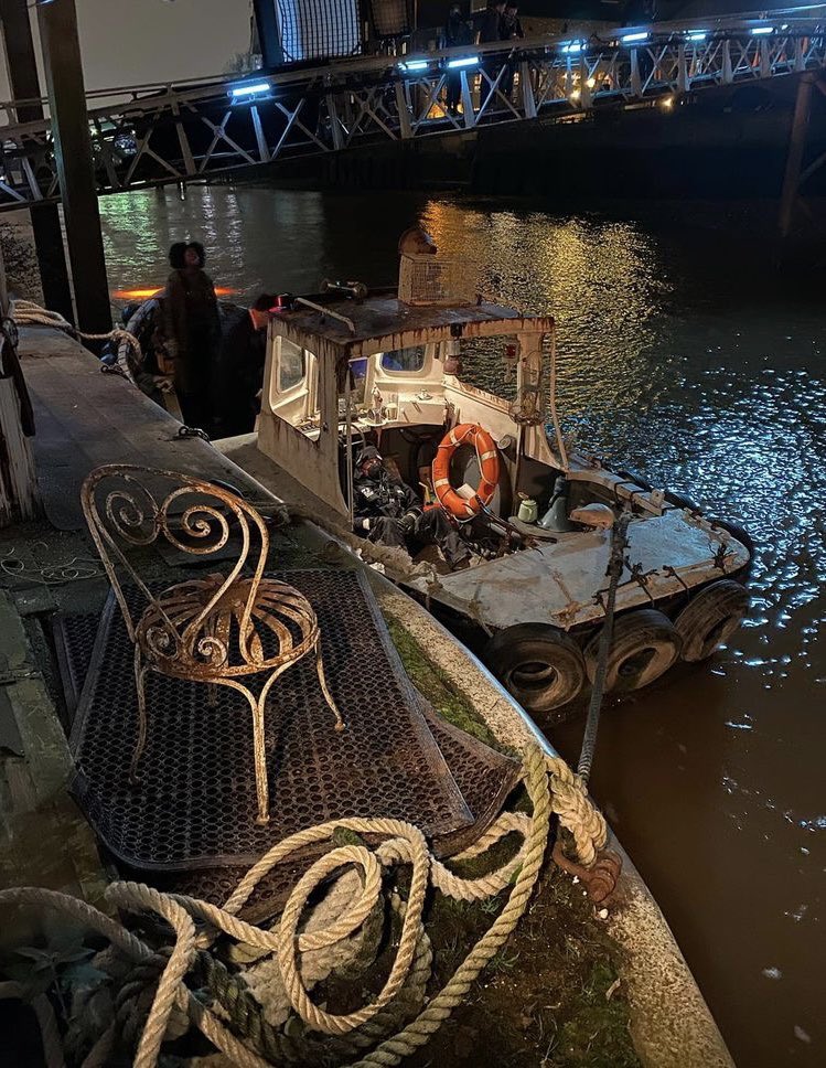 A night out on the Thames with <a href="/BonesFlo/">flo bones</a> and <a href="/gckarims/">George Karim</a>! #SaveLockwoodandCo #AppleTVforLockwoodandCo