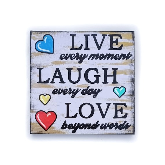 vickiyaron's tweet photo. Welcome sign, mini sign, shelf sitter, encouraging https://t.co/yde9Z3BRG0 #walldecor #inspirationsign #officedecor #miniwoodsigns @etsymktgtool https://t.co/BCwnogEw02