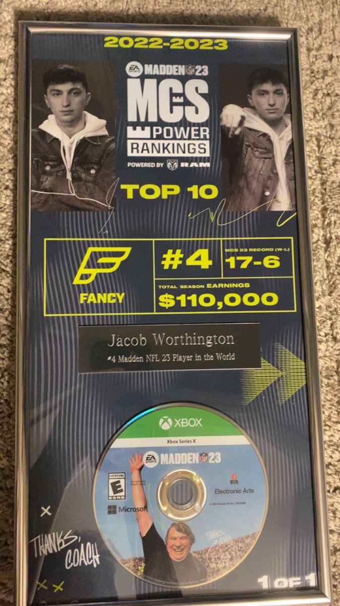 Fancy214_'s tweet photo. .@EAMaddenNFL_MCS flew in the top 10 plaque! This is so sick. Number 4 player in the world, great year to build on going into m24. https://t.co/KQ4J9EUPI8