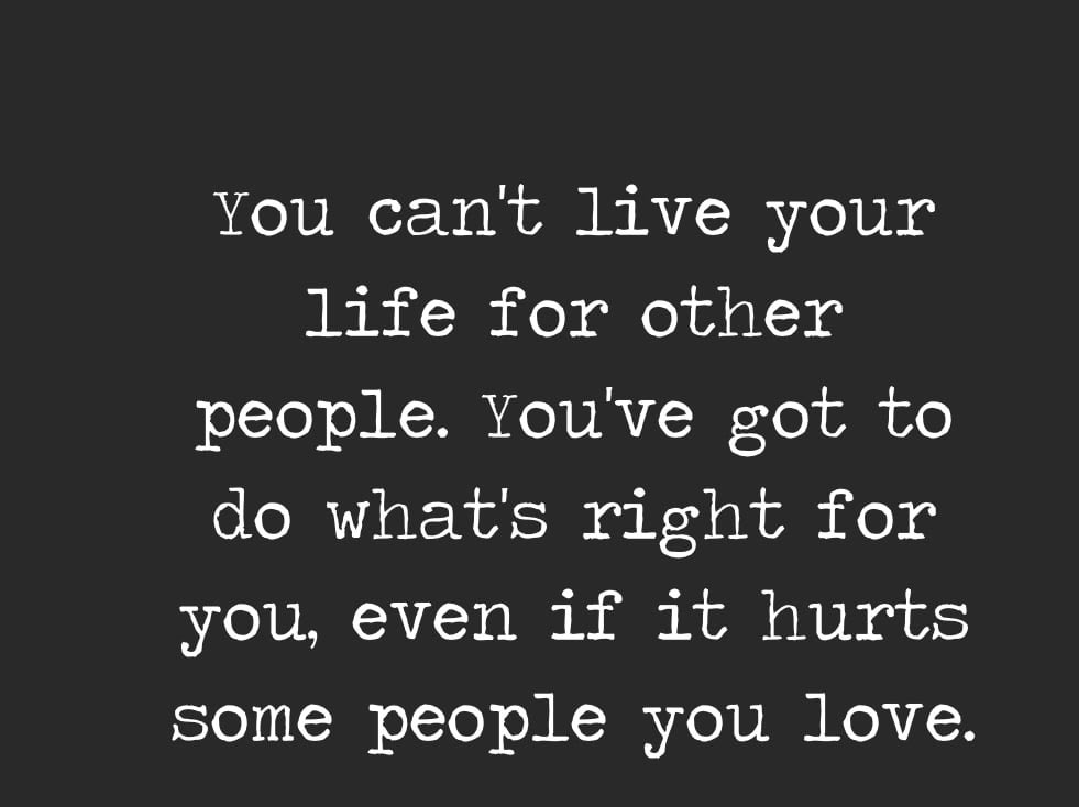 #quoteoftheday   Have a day that is going to be filled with new ideas for YOU! 😊👍🏼 @karandarra #besafe  same to you all.  #loveyourself  #bethechangeyouwanttosee  #director #filmmaker #poet #writer #indianwebseries