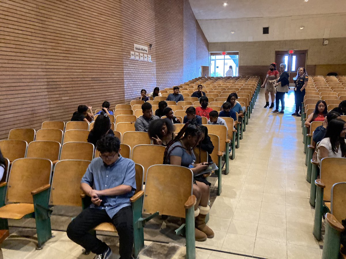 AJLewis_AISD's tweet photo. Congrats to our @AldineMS_AISD scholars for your hard work, achievements and success this 2022-23 school year. #ColtsDeserveIt @SPeralta_AMS @CounselAMS @lmamerson @Mr_CWalker @PrincipalTisby https://t.co/R0gPaZXakB