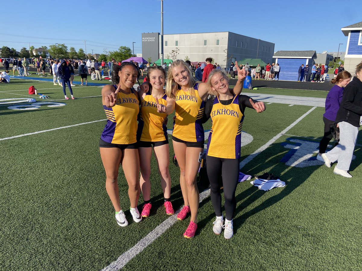 ThomasRLee1Herd's tweet photo. Congratulations on qualifying for state and placing 1st  and re-breaking the school record in the 4 by 200 m relay at sectionals @ Mukwonago ! #EAHSGo #1Herd https://t.co/Zx7lyTlIEt