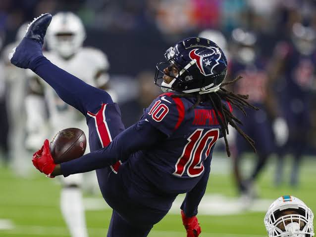 phalves00's tweet photo. Meus 4 Wide receivers favoritos que assisti jogar https://t.co/jkEumn1RZZ