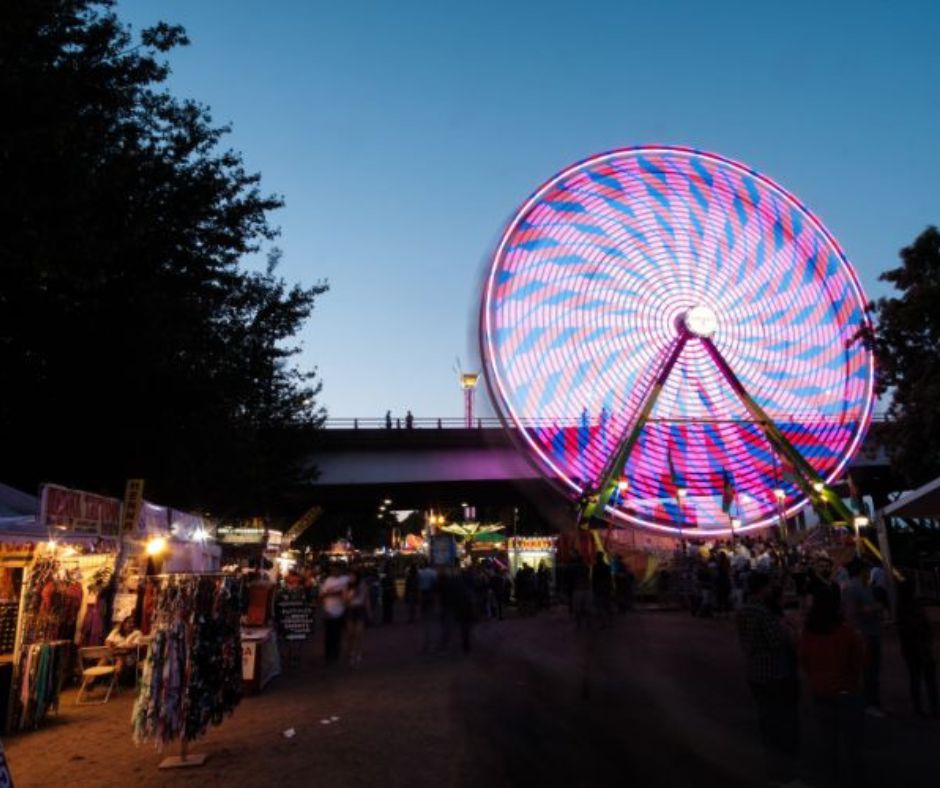 PDXRoseFestival's tweet photo. Join us for the Rose Festival Opening Weekend, starting this Fri, May 26, 5 p.m. at Tom McCall Waterfront Park! 

As we contribute to Portland's remarkable comeback, we'd like to give a special thanks to @travelportland, @TravelOregon, and @BankofAmerica!  "🌹 https://t.co/Mgbfgis6Z3