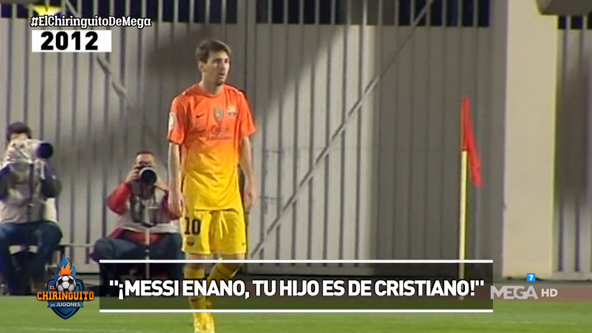 elchiringuitotv's tweet photo. 😰Durísimo e injustificable😰

❌Recordamos los lamentables insultos que tuvo que soportar Messi en los campos. #ElChiringuitoDeMega https://t.co/rkByGxv10J