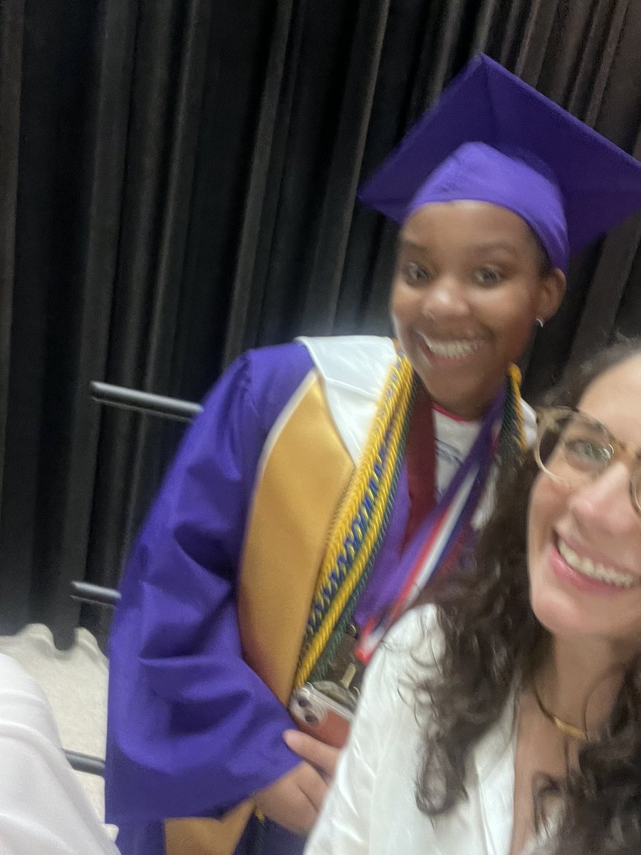 MsHusemanHE's tweet photo. One of my favorite days of the year!  So proud of all my former 🐸! @HumbleISD_RPE https://t.co/O0B26VdOay