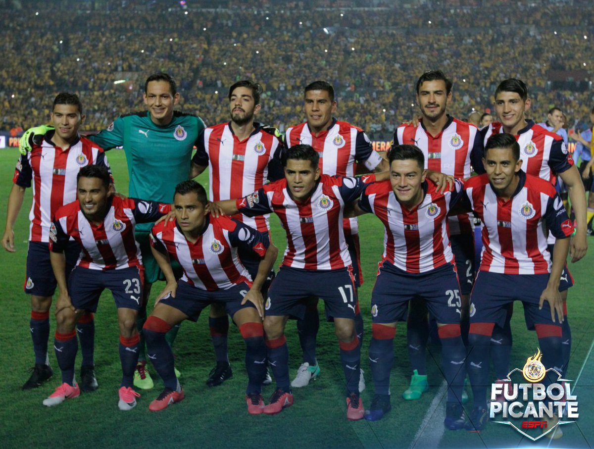futpicante's tweet photo. Chivahermanos... 

Si pudieran traer a UN jugador de aquella final hace 6 años, ¿lo harían? ¿quién sería? 👀 https://t.co/XmE1lwxyhj