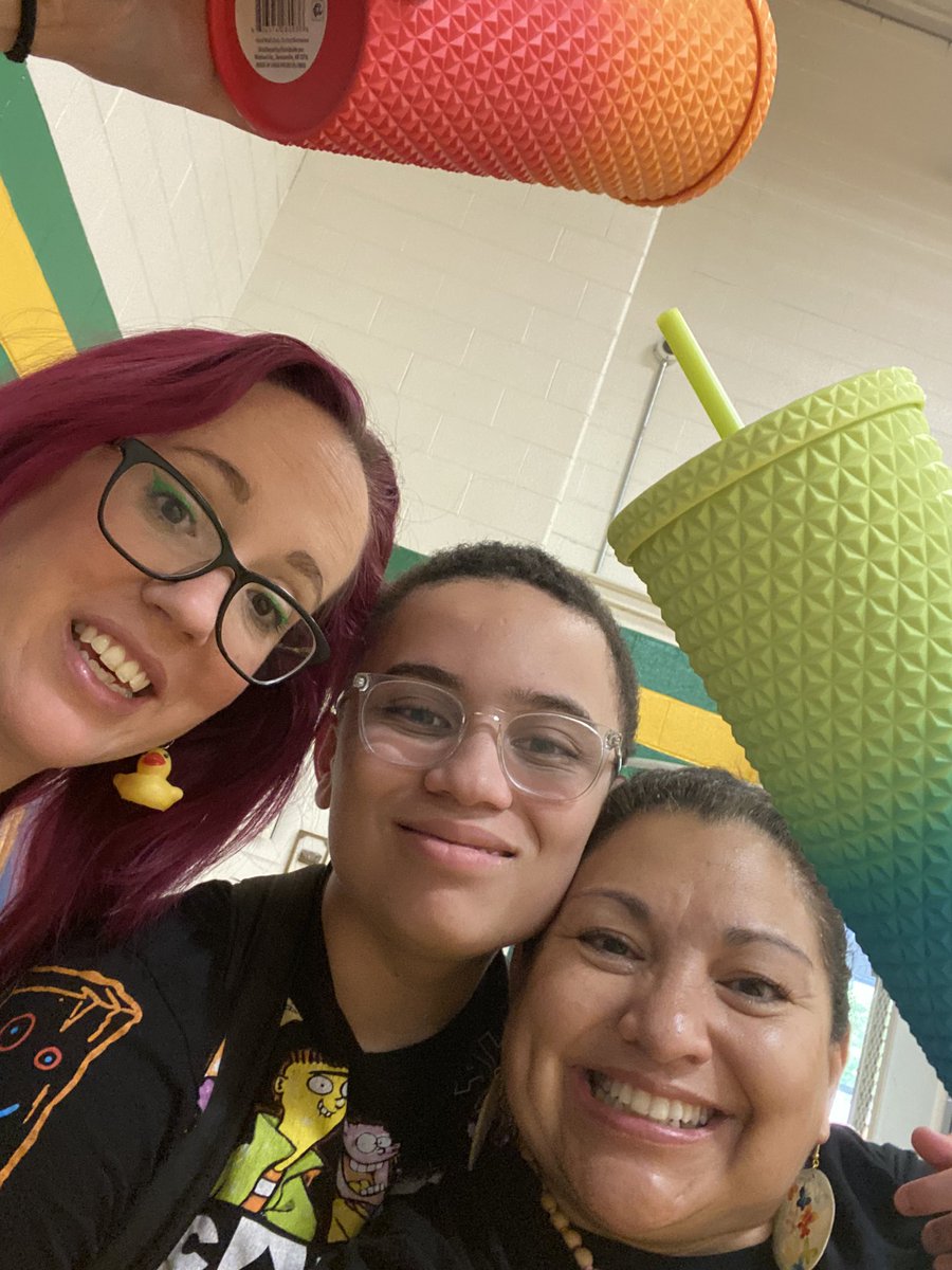 BensonVoss's tweet photo. We love this kid! We loved his older brother too! Teaching together for the last 6 years has allowed us to become part of so many families! #matchingcoteachers #mathlikeaboss #teachersmatter https://t.co/JzTmY43jPk