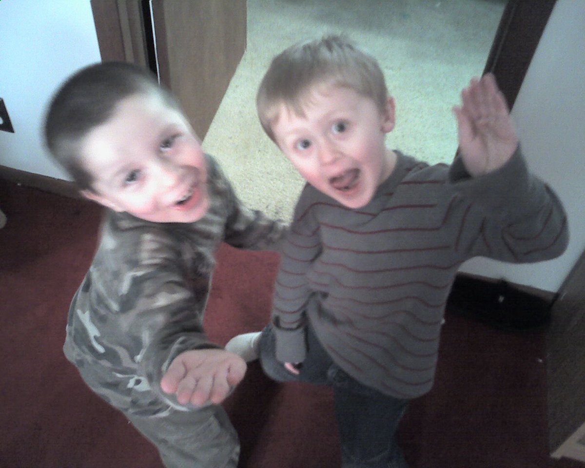 Roman Atwood tweet media