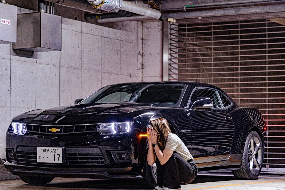 ___17camaro's tweet photo. オーナーと愛車😳❤️‍🔥 https://t.co/HcDZYLcDwE