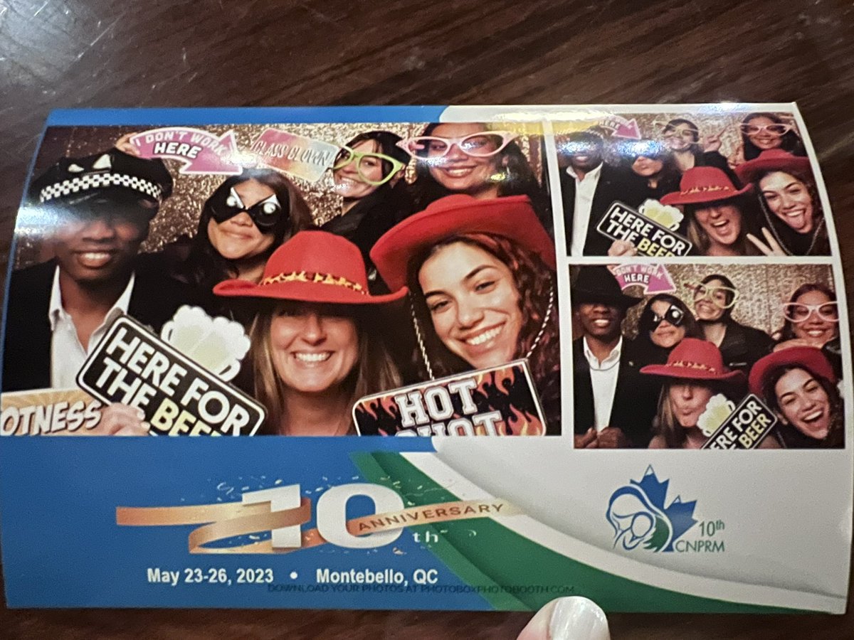 PlacentaLab's tweet photo. This makes my heart want to explode. I love these super hard working, placenta- loving folks sooooo much!!!! #cnprm2023 #teamplacenta #proudlabmama https://t.co/16zypJJbnM