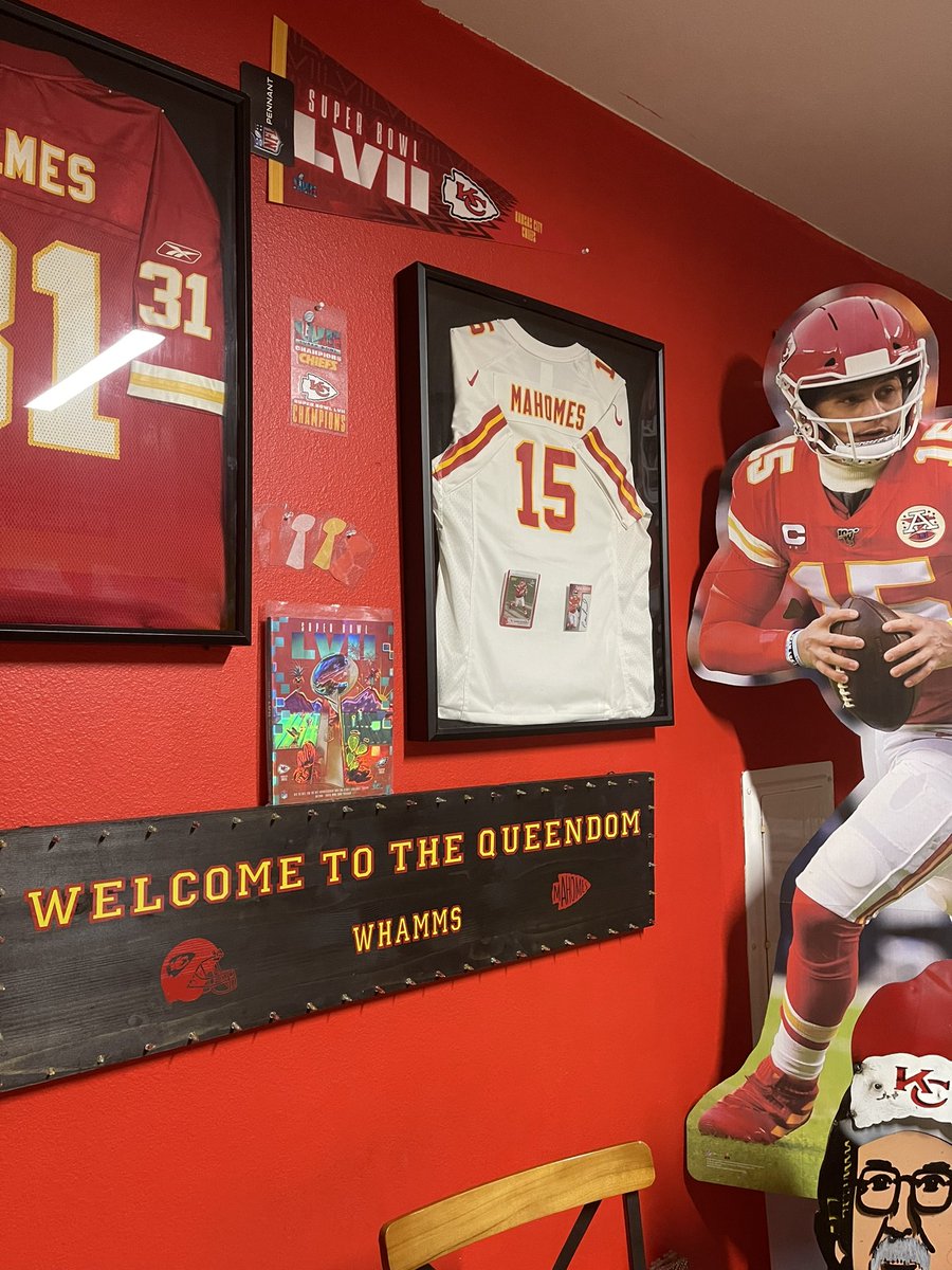 TammWhamms's tweet photo. Waiting on football ๐ season patiently. Letโs go Chiefs Kingdom!!!
#1Superfan https://t.co/u9L80Jj48h