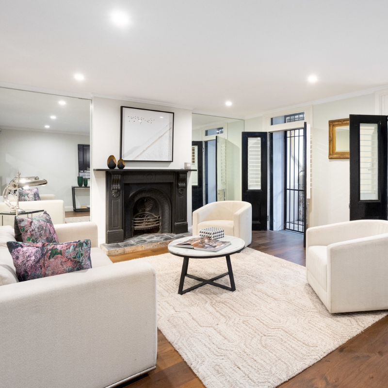 homelycomau's tweet photo. If you're looking for a sophisticated Victorian Italianate home less than 2km from the CBD, 20 Rockwall Crescent, Potts Point is it.

See more: https://t.co/CnLZtPAfQw
 
Listed by: @randwaustralia Elizabeth Bay | Potts Point

#pottspoint #realestate #forsale #wowhomes #homely https://t.co/kk913H8hGC