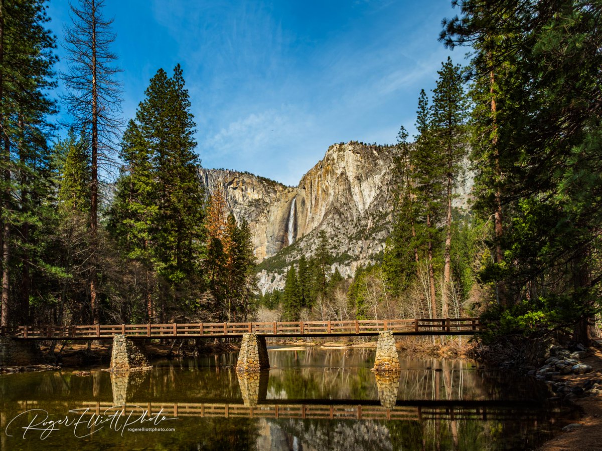 Last one of #Yosemite tonight. This is Housekeeping Bridge over the Merced River, w Yosemite Falls in the background.
All of my images are available for sale/print. Send me a DM and lets make it happen
#landscapephotography #Yosemite #NationalParks #JohnMuir