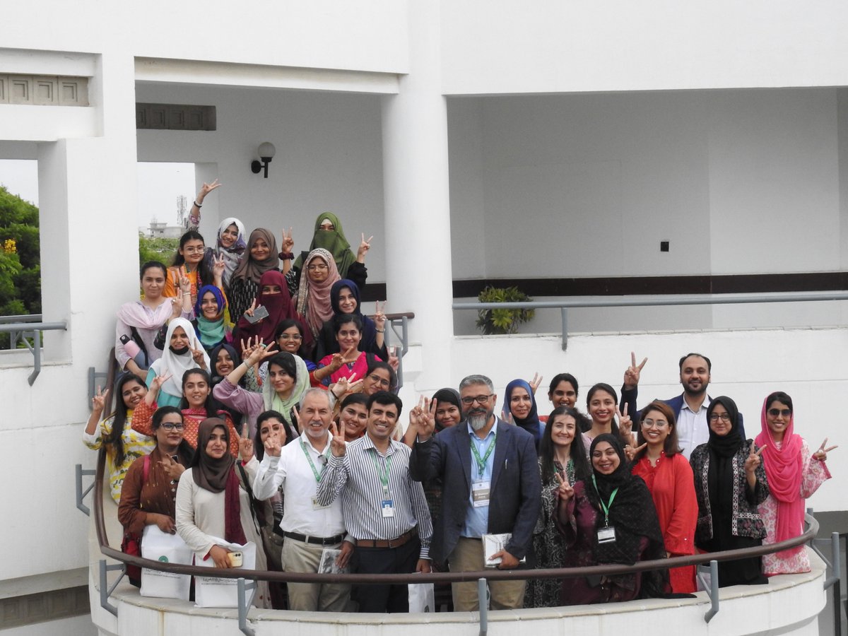 AKUEBOfficial's tweet photo. Team @Durbeen and the #students from the B.Ed. programme visited #AKUEB to witness the physical implementation of '#test development and #evaluation'. Thy where briefed about the processes of the Board and were given a tour of the #exam centre at #AKHSS Karimabad.

#Durbeen https://t.co/rLsN68mbS0
