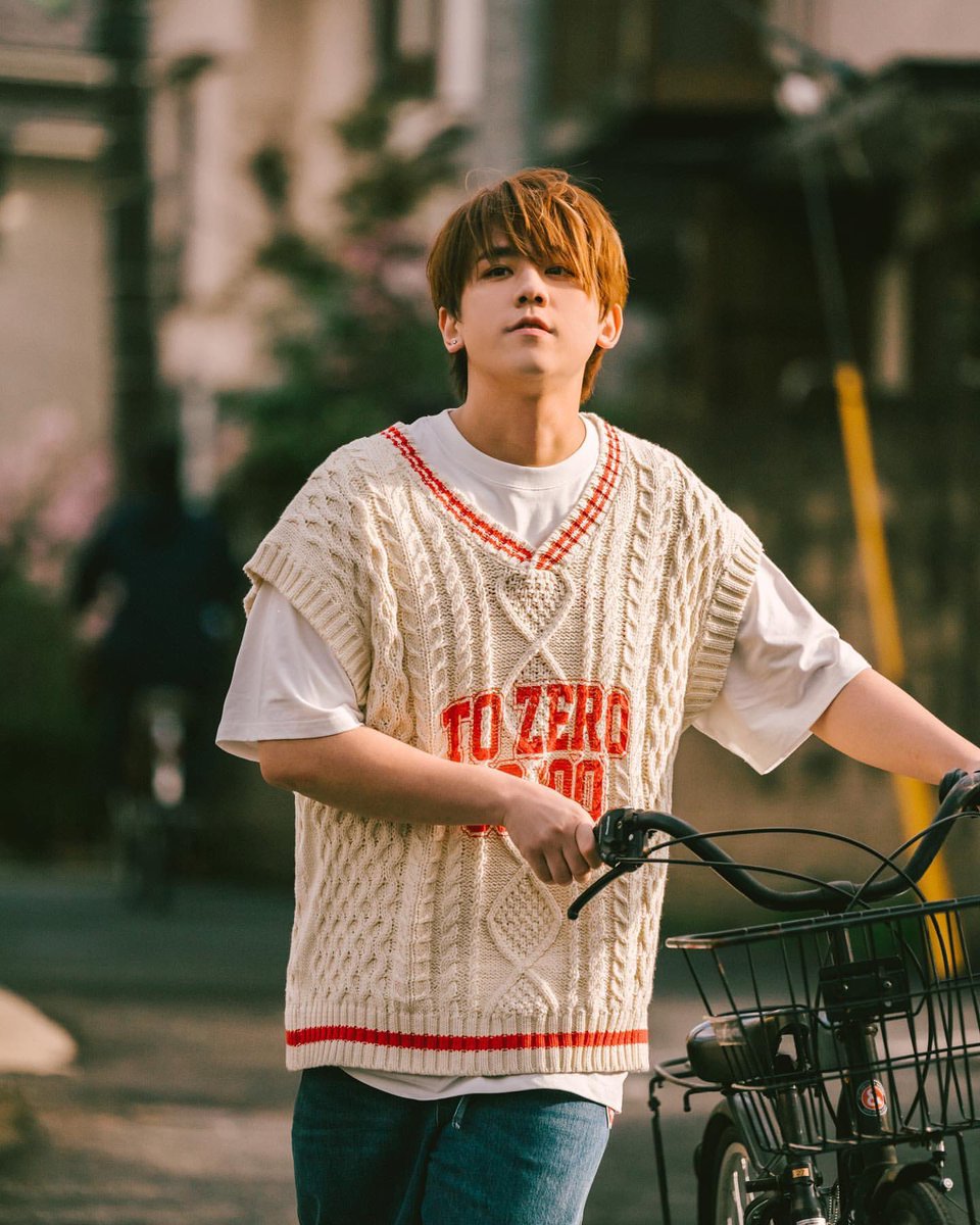 ediths430's tweet photo. Another round of #to_zero_official DROP 2 will be available on 2023.05.28 3:00pm. Everyone is ready?? ❤️❤️❤️
TO ZERO by #KeungTo #姜濤 #ギョン・トウ https://t.co/VynOxfGZXX