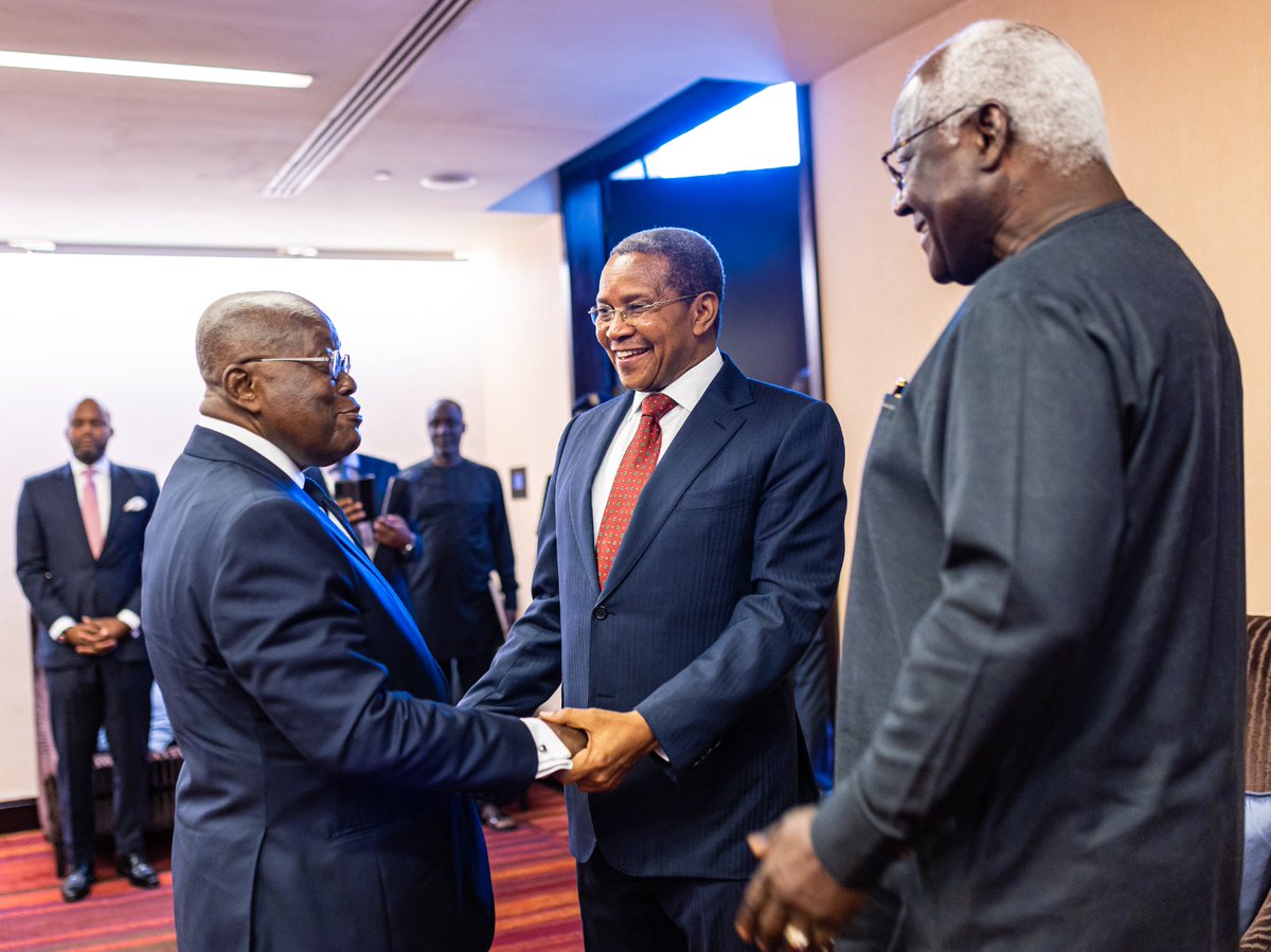 jmkikwete's tweet image. Gratified to join fellow former leaders in Accra for the 7th Africa Leadership Forum. We had candid and constructive discussions on promoting intra – African trade to unlock the agricultural potential of our continent. Key are homegrown solutions to challenges facing the sector.