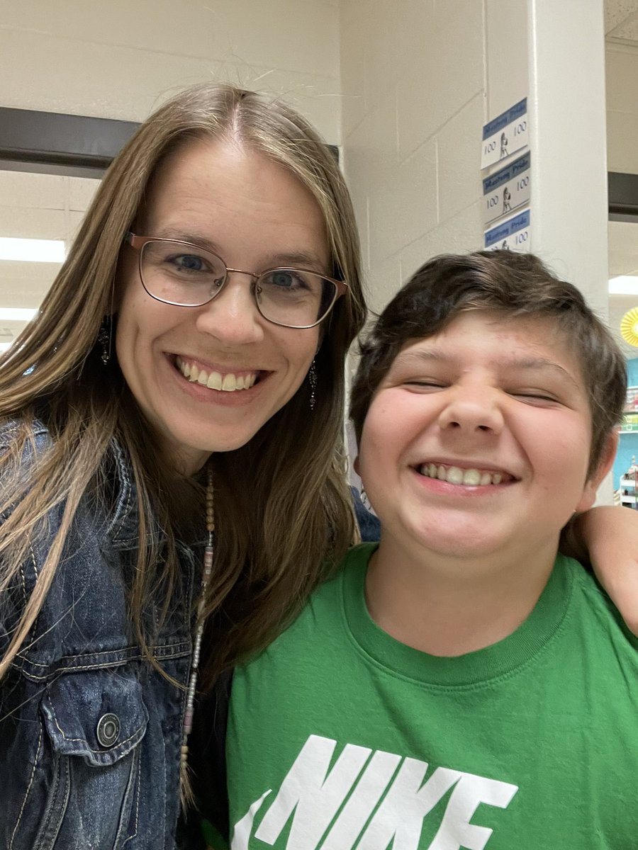 Lisa Meyer tweet media