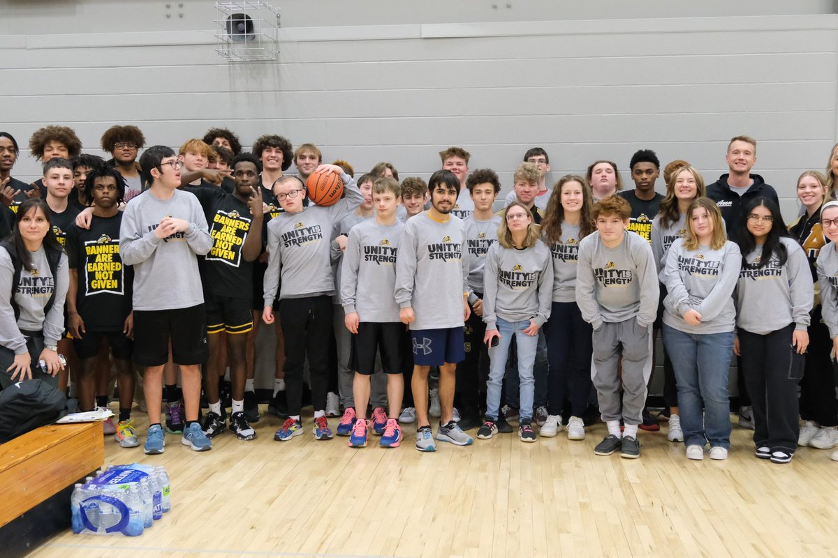 As the school year ends, there’s one picture that stands out to me from the 22-23’ school year

Our Unified Track Team played basketball at halftime of our Zionsville game and got a picture before we took the floor…
So many great kids and coaches make up this picture!