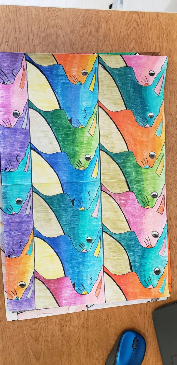 awix22's tweet photo. 7th grade Tessallations pt 3 @KMMS_Larsen https://t.co/6QqsAm60VI