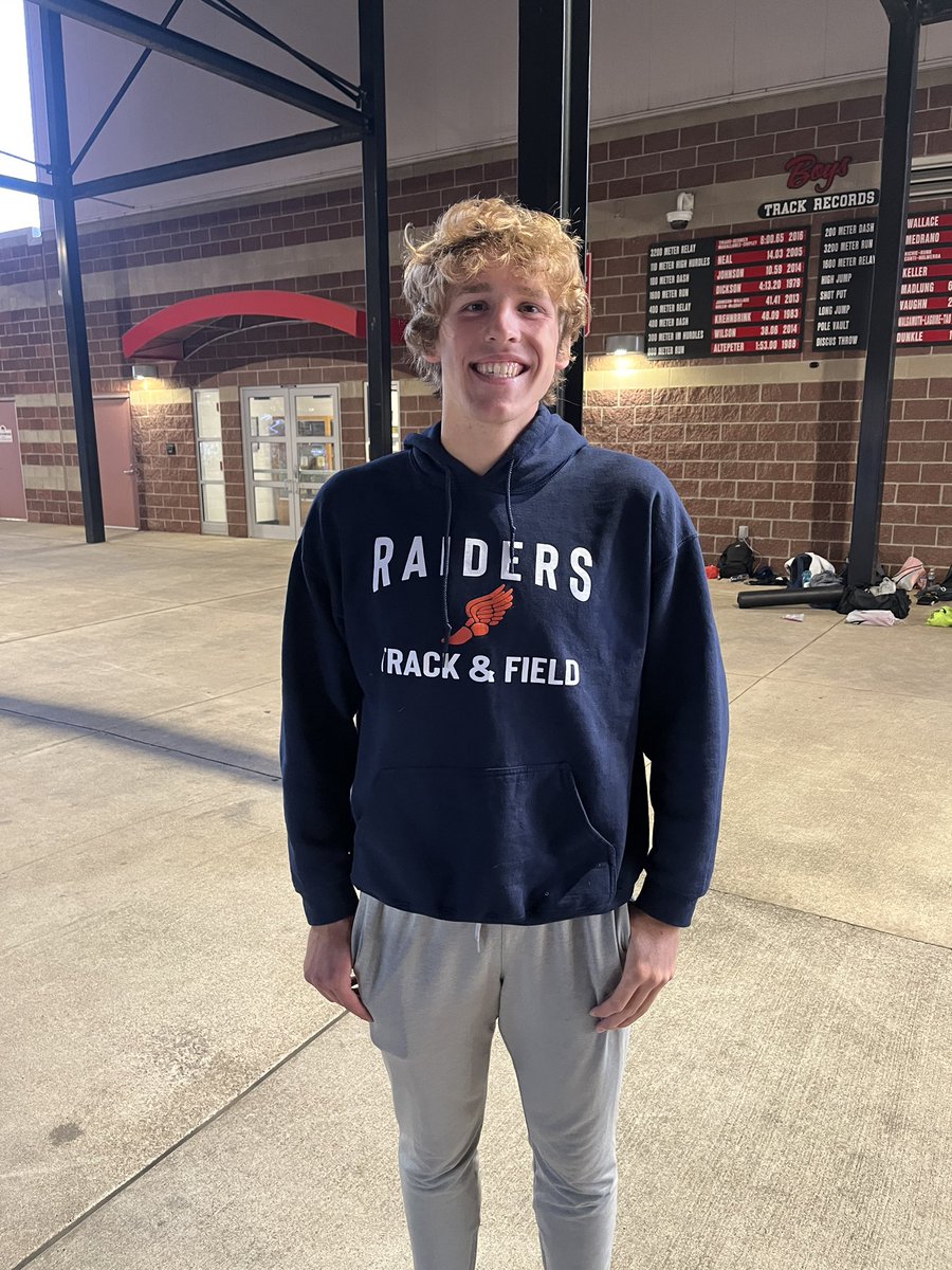 HHSRaiderTrack's tweet photo. These two guys punched their tickets to the state meet!Andres Negron-Carrero in the 400m (48.29s) (new school record) and Fin Huber in the 100m (10.80s). https://t.co/ahPVDiCBoj