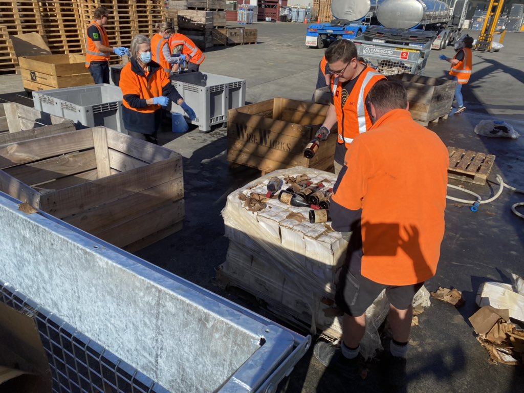 🇳🇿Lesley 🍎🍇🍷☕️ tweet media