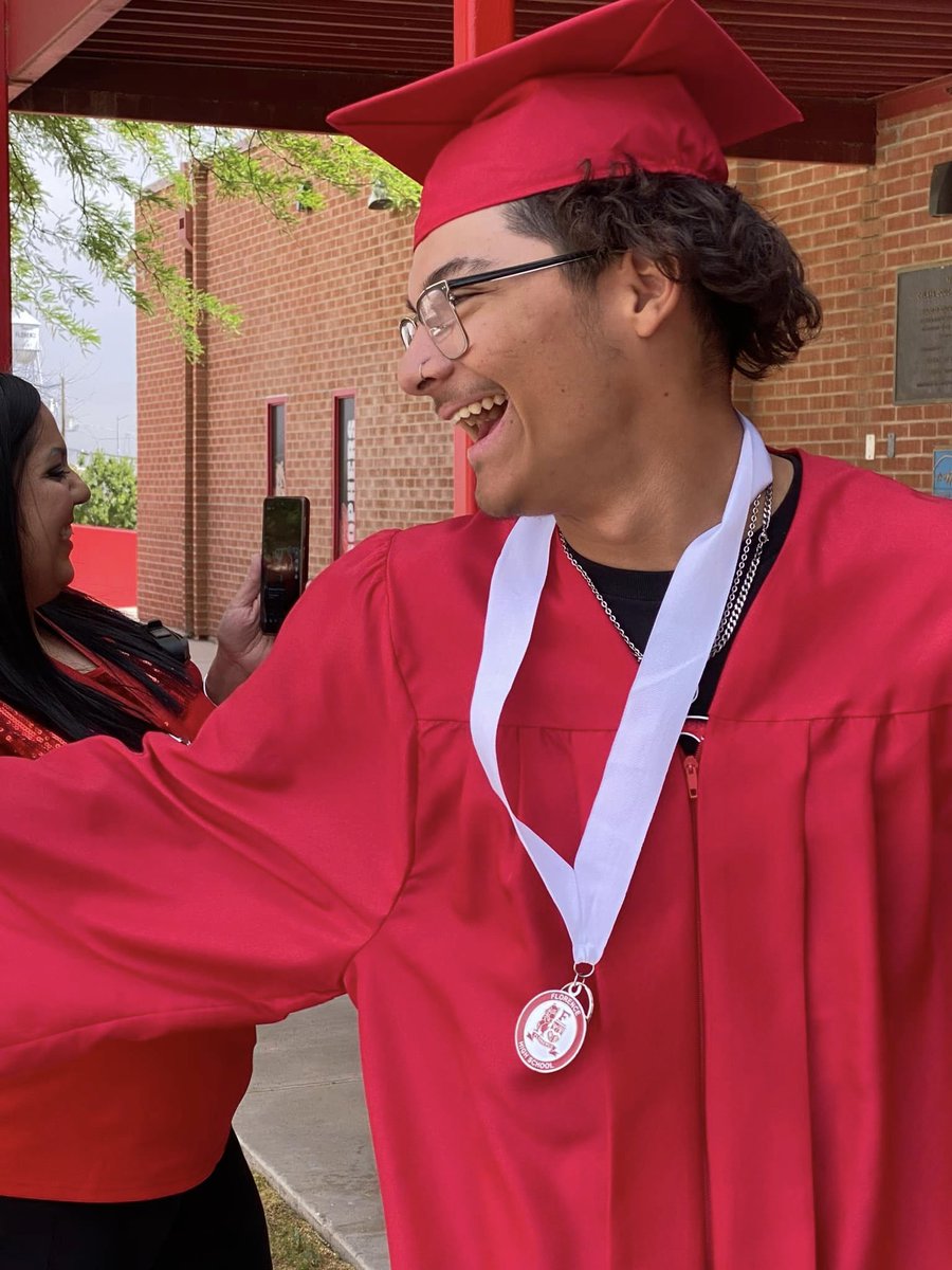 FHSGophers (@fhsgophers) on Twitter photo Florence High School Class of 2023 graduation ceremony is tonight at 8pm!!! Here is the link to live stream graduation on YouTube-
fusdaz.com/FHSgraduation
Congratulations to all our Graduates!!! Florence High School Class of 2023 graduation ceremony is tonight at 8pm!!! Here is the link to live stream graduation on YouTube-
fusdaz.com/FHSgraduation
Congratulations to all our Graduates!!!