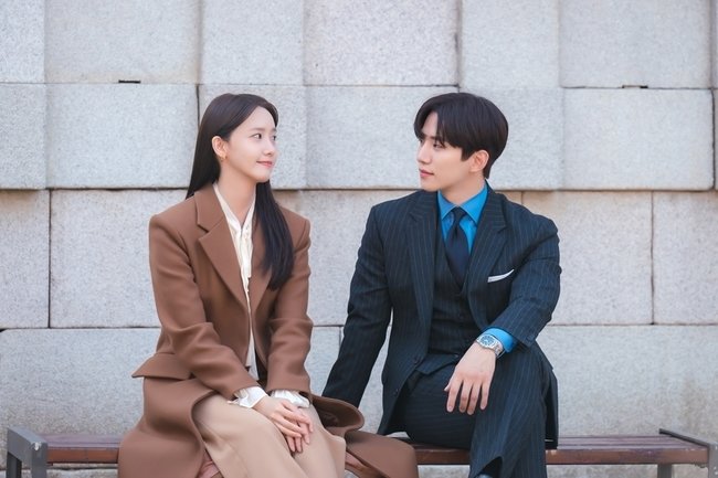 mystarmyangel's tweet photo. 230526 YoonA &amp; Junho - #KingTheLand new still cuts!

Will update again when more HQ photos are available

https://t.co/TqCdxUuMxv

#YoonA #윤아 #임윤아 #Junho #LimYoonA #LeeJunho #이준호 https://t.co/IR6YAKaMR7